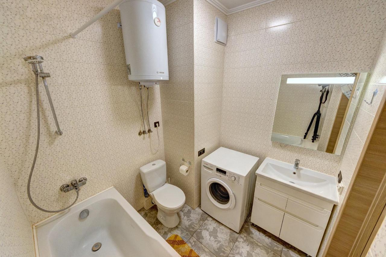 Apartments Near Ukraina Shopping Mall Kiev Exterior foto